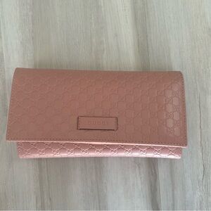 GUCCI Leather Embossed Wallet